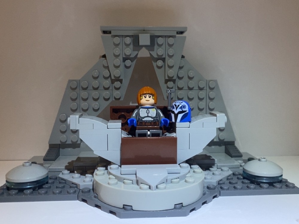 Lego Bo-Katan's Throne Room