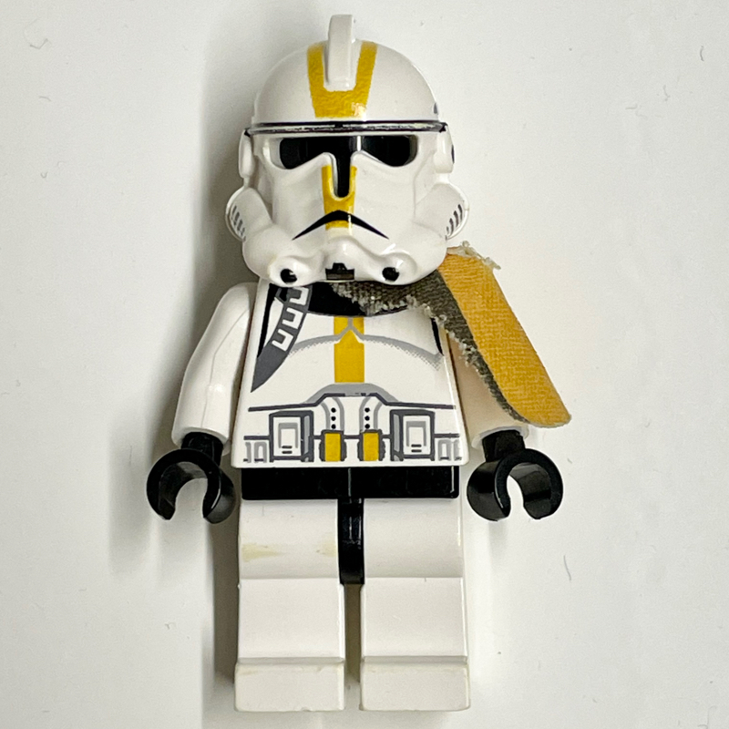 Lego Clone Trooper, 327th Star Corps, Yellow Markings, Pauldron