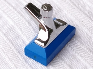 Lego Tap 1 x 2 Base with Chrome Silver Spout (69 / 70)