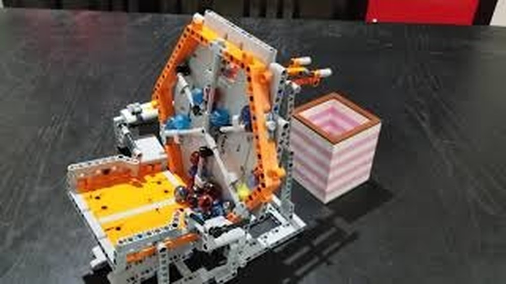 Lego GBC Module: Hexa-wheel