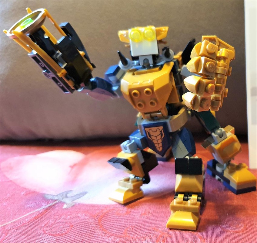 Lego Orisa