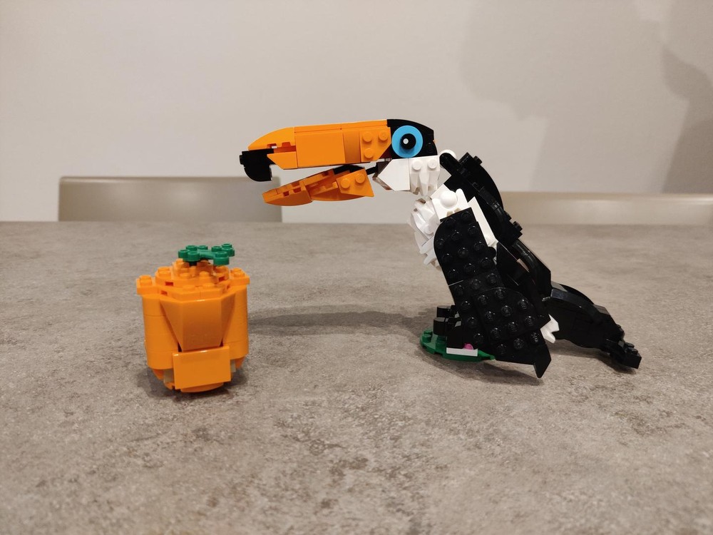 Lego Toucan 31129
