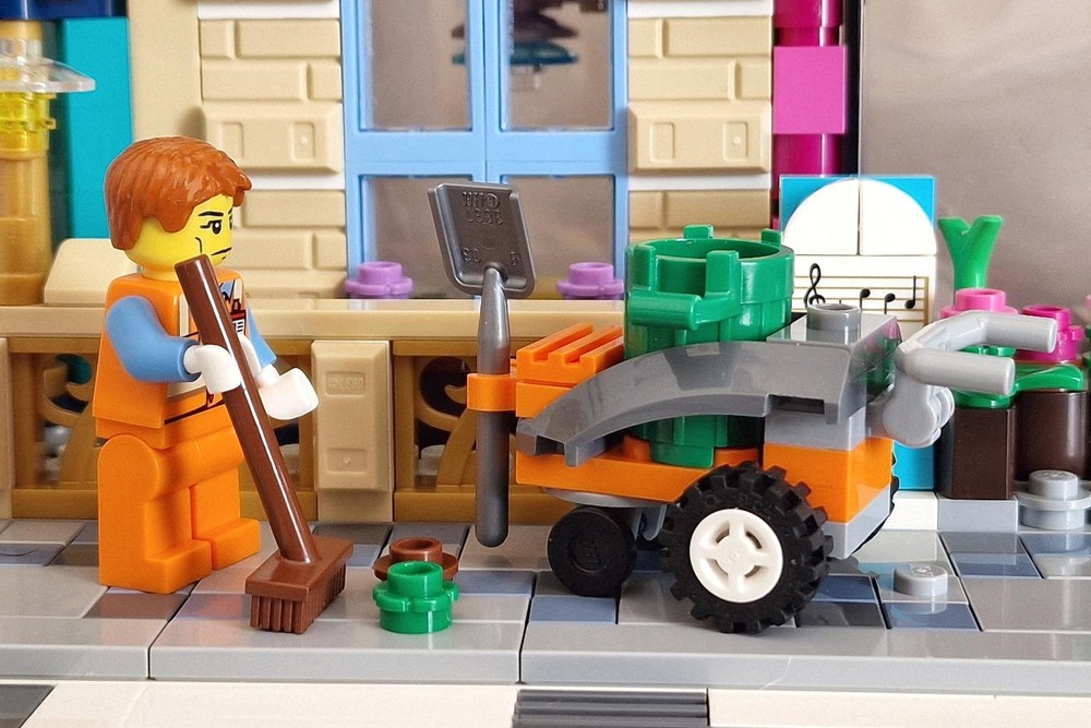 Lego Street Cleaning Cart
