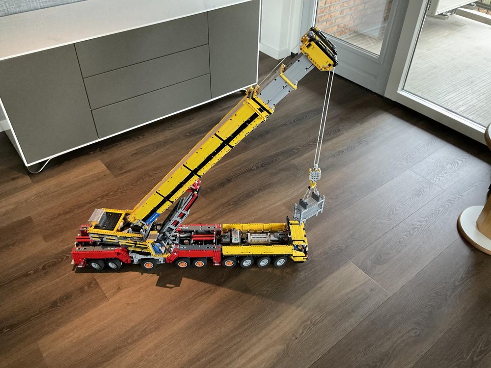 Lego LTM 11200 Crane 3 - designed