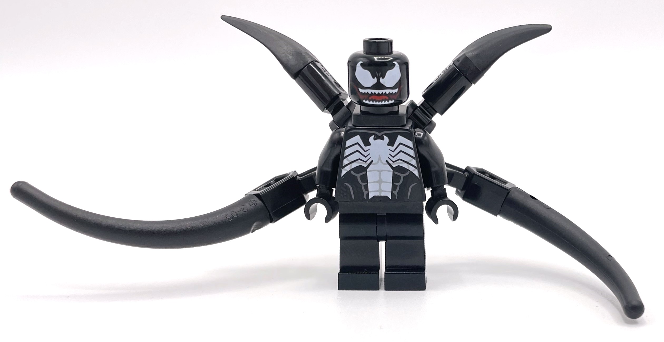Lego Venom, Two Long and Two Short Tentacles