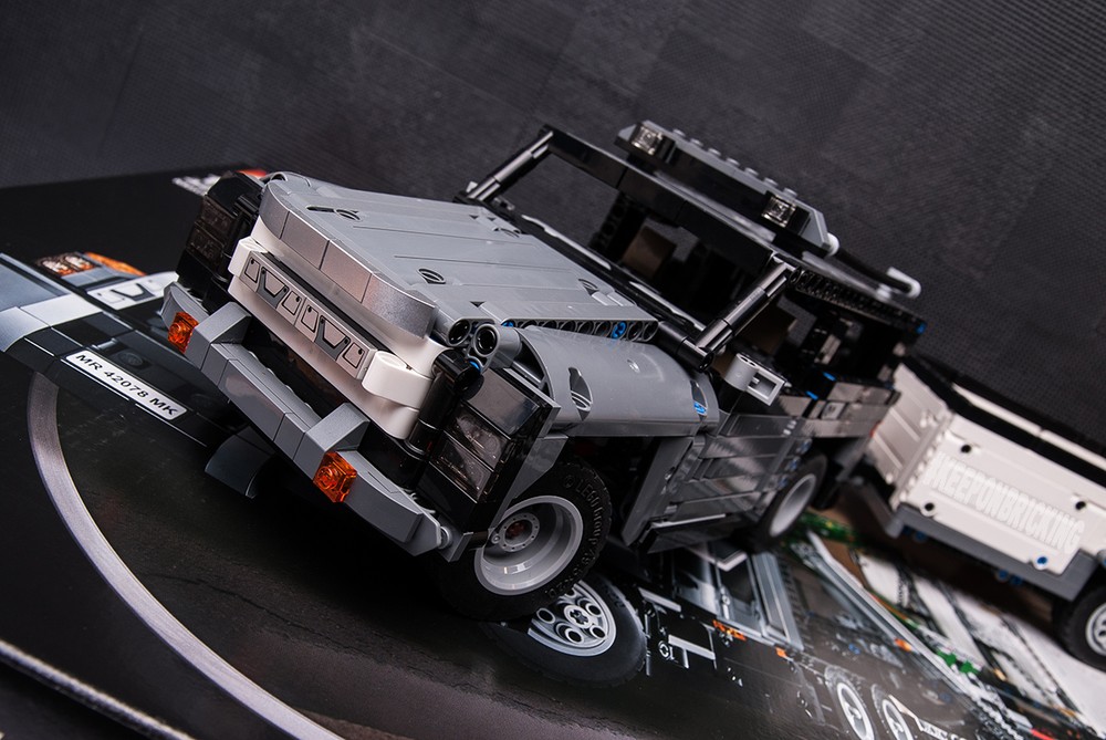 Lego 42078 SUV & trailer