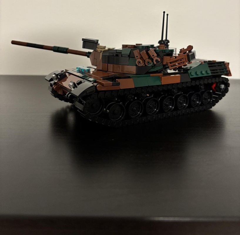 Lego Leopard 1