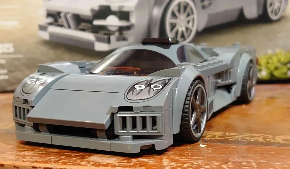 Lego Saleen S7 - Free Pagani Utopia Alt Build