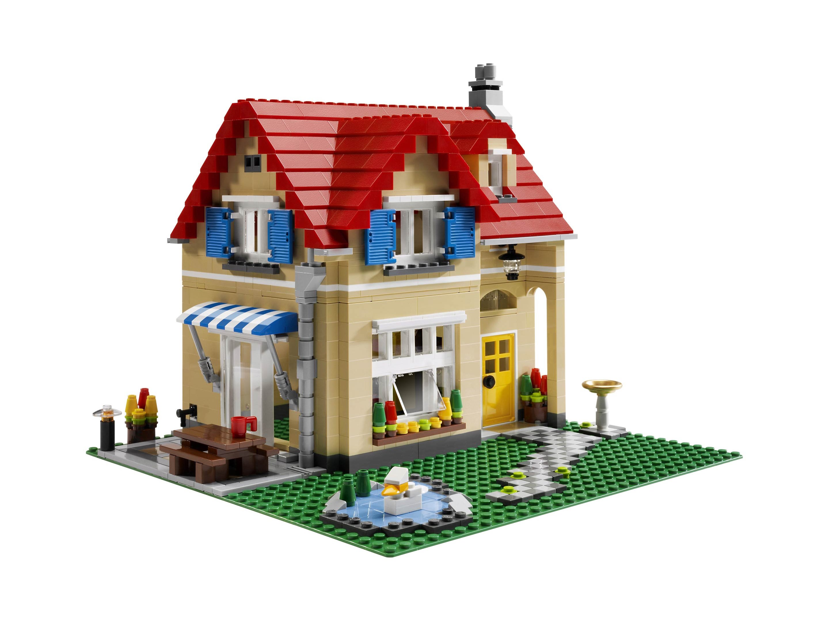 Lego Family Home