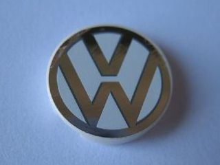 Lego Tile, Round 2 x 2 with Silver Volkswagen Logo 'VW Pattern (Sticker) - Set 10220 / White