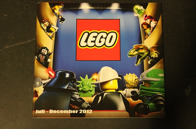 Lego 2012 Large Danish July - December (602.2666-DK)