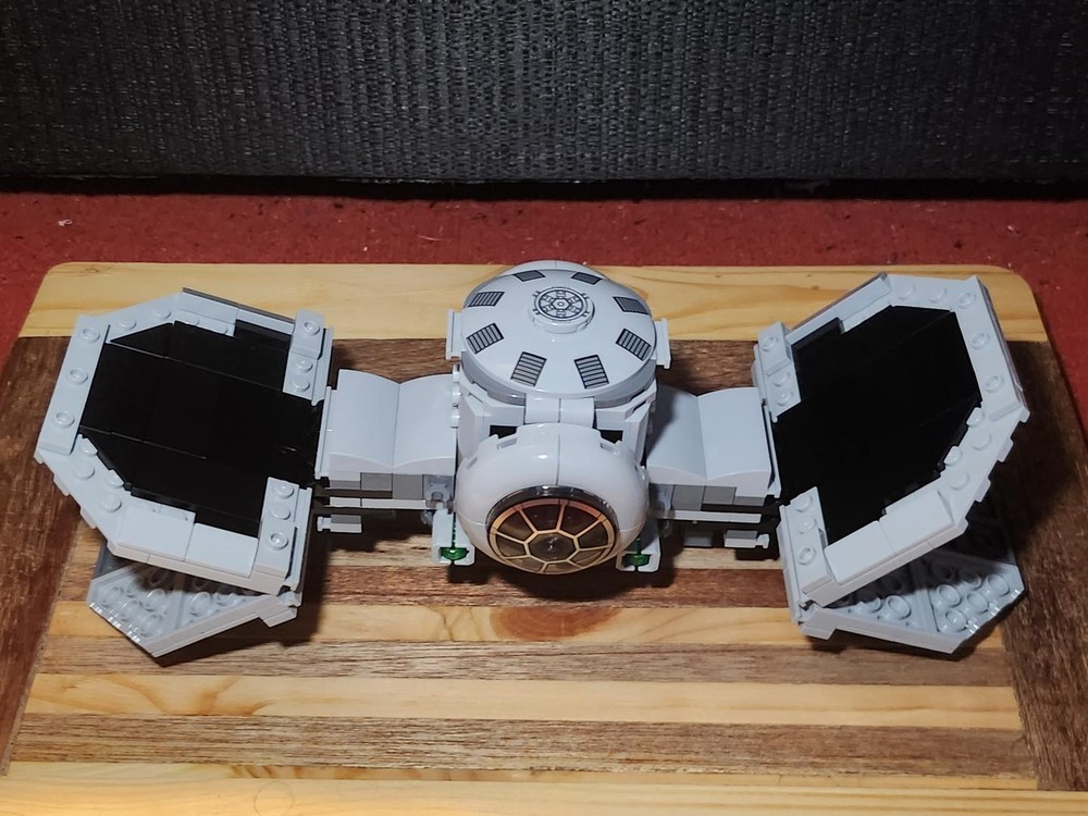 Lego Tie Outlander