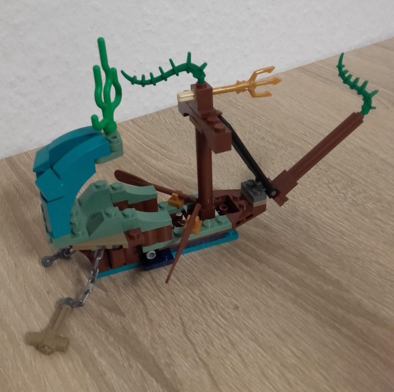 Lego 76420 Poseidons Ship