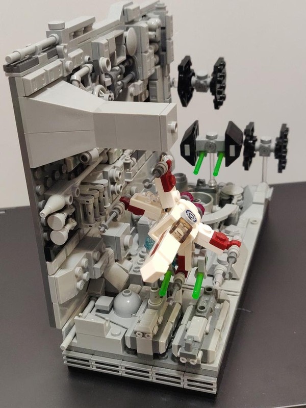 Lego Higher Side Wall for "Death Star Trench Run"