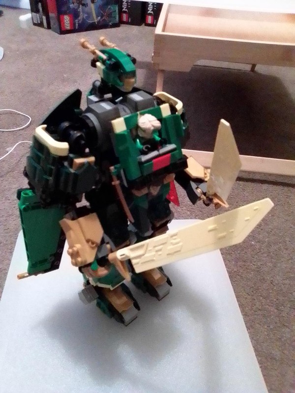 Lego Alt build Lloyd's jet mech 71845