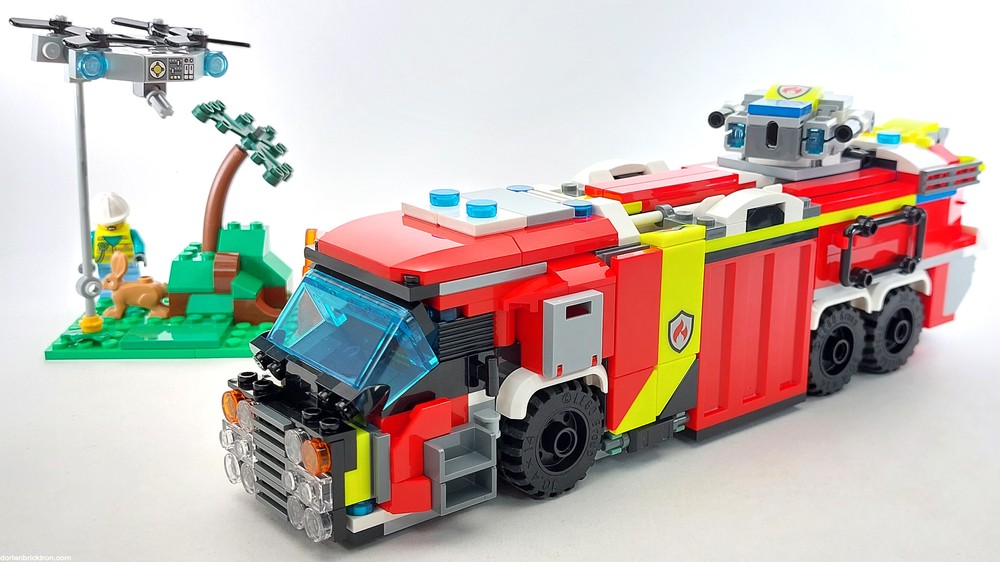 Lego HEAVY FIRETRUCK