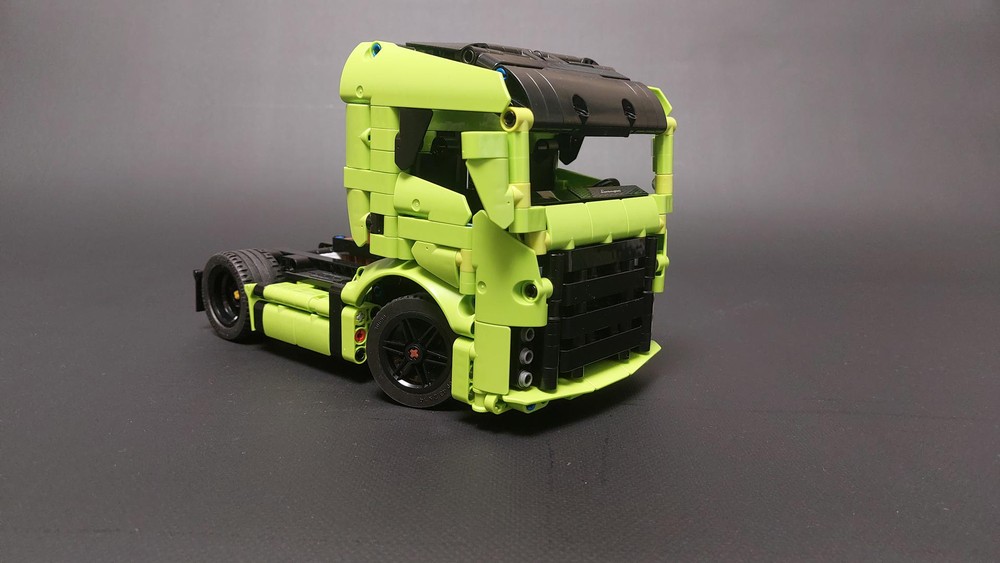 Lego 42161 Alternate model: Semi truck