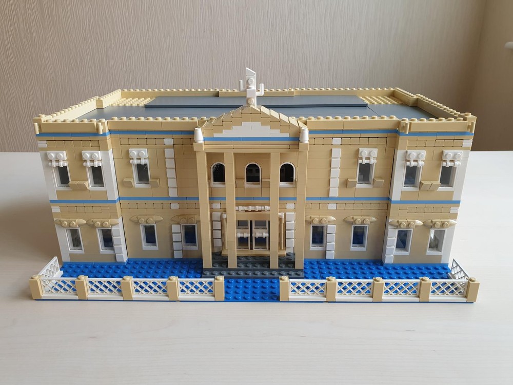 Lego Crumlin Road Courthouse