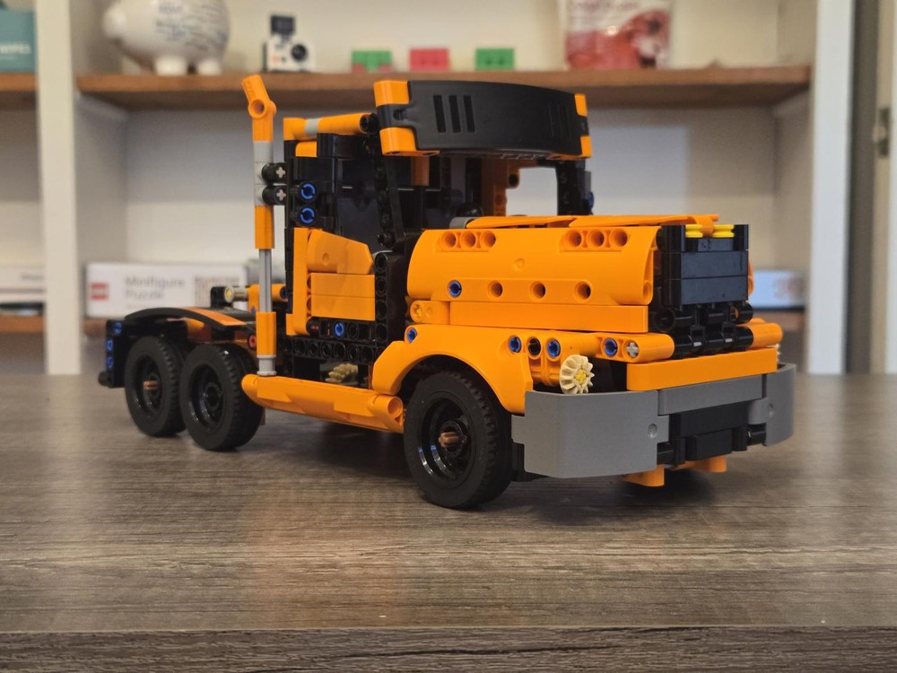 Lego Double 42093 Alternate - American Semi-truck