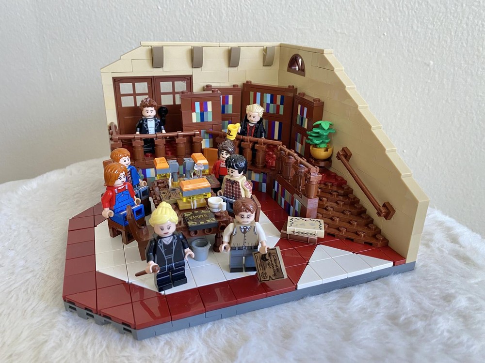 Lego Buffy the Vampire Slayer: Sunnydale High School Library
