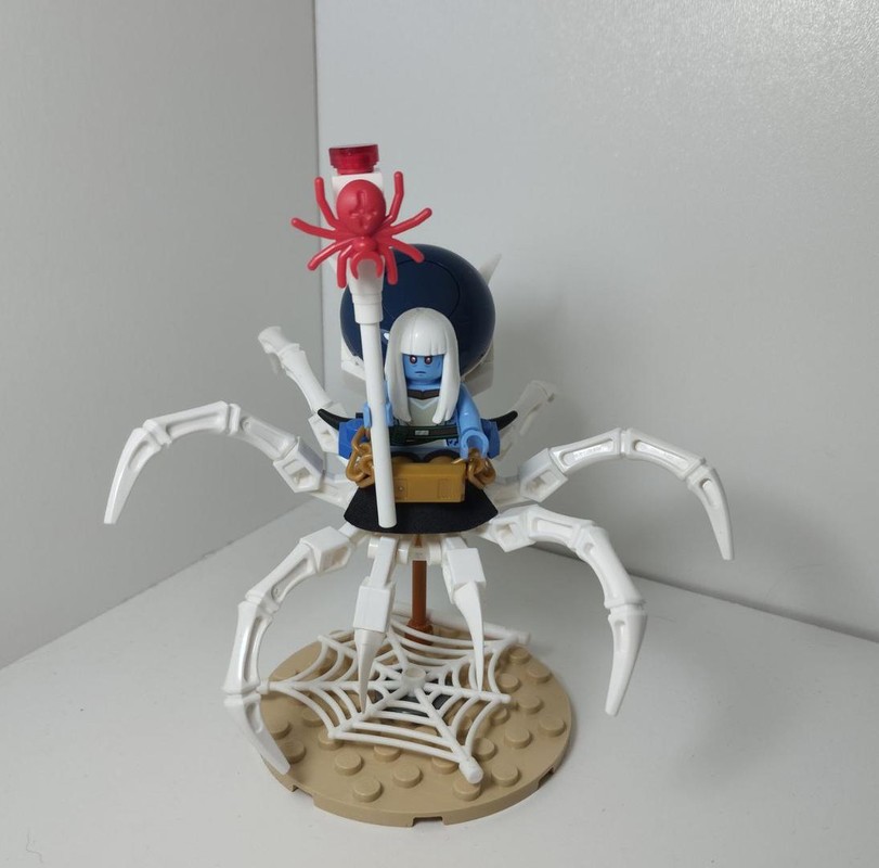 Lego DnD Monster - Phase Drider, Lolth Priestess