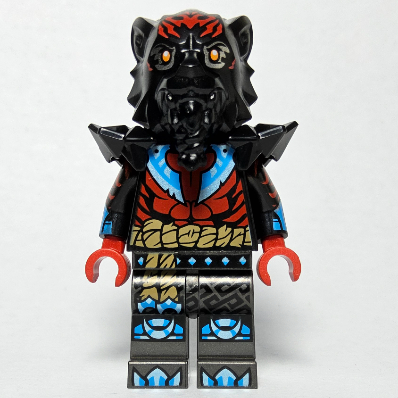 Lego Lord Ras, Black Shoulder Pads