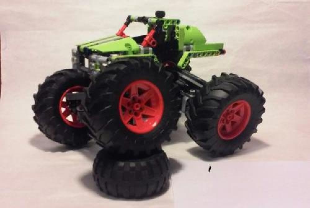 Lego 42054 C-Model: Monster Truck