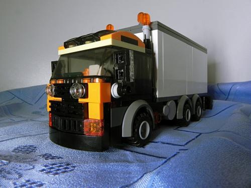 Lego Cargo TIR