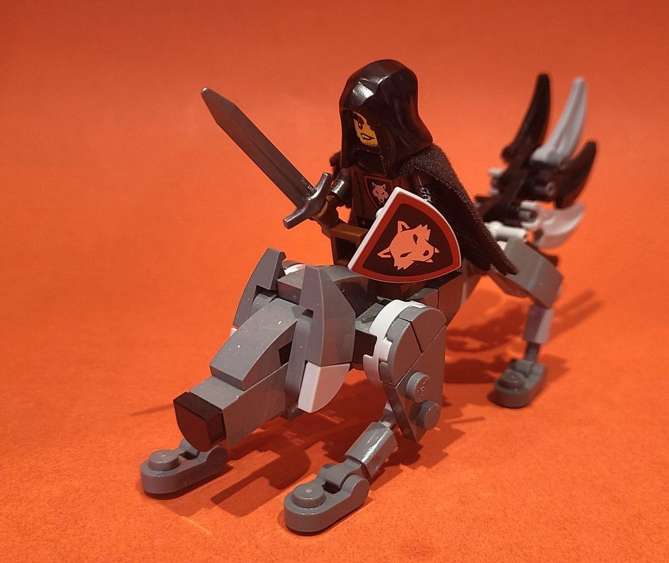 Lego Wolfpack Beastmaster Riding Wolf Dark Gray Alternate