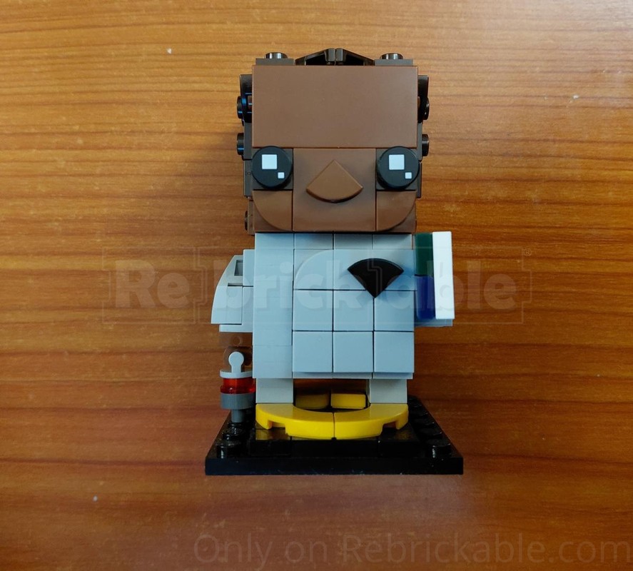 Lego Babylon 5 Dr Stephen Franklin Brickheadz