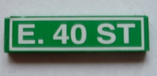 Lego Tile 1 x 4 with 'E. 40 ST' Pattern (Sticker) - Set 4850 / Green