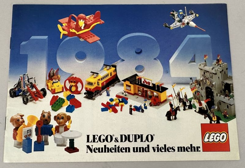 Lego 1984 Medium Austrian (9400-A)