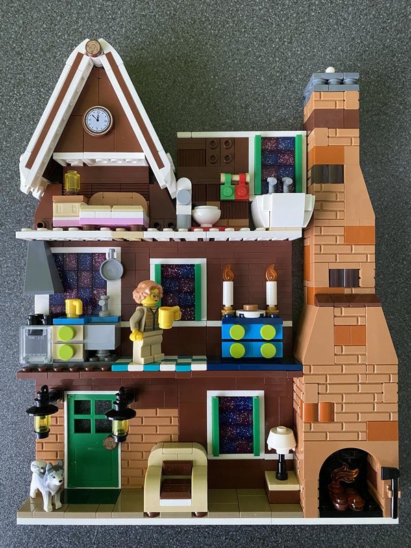 Lego Gingerbread House in Frame