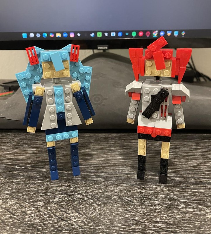 Lego Hatsune Miku & Kasane Teto