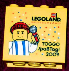 Lego Brick 2 x 4 x 3 with Legoland Deutschland TOGGO Spaßtag! 2009 Pattern