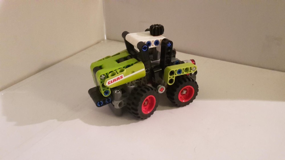 Lego 42102 mod