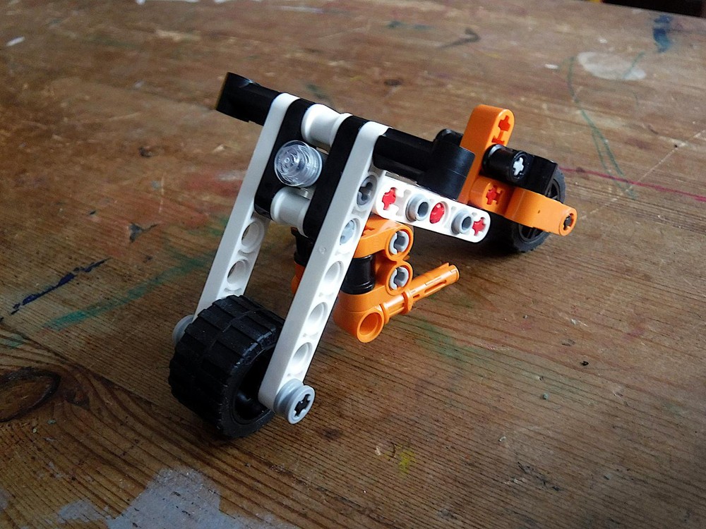 Lego 42088 alt - Motorbike