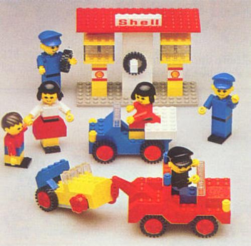 Lego Service Station