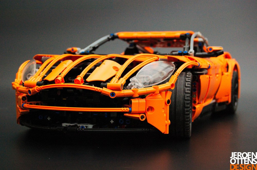 Lego Aston Martin DB11