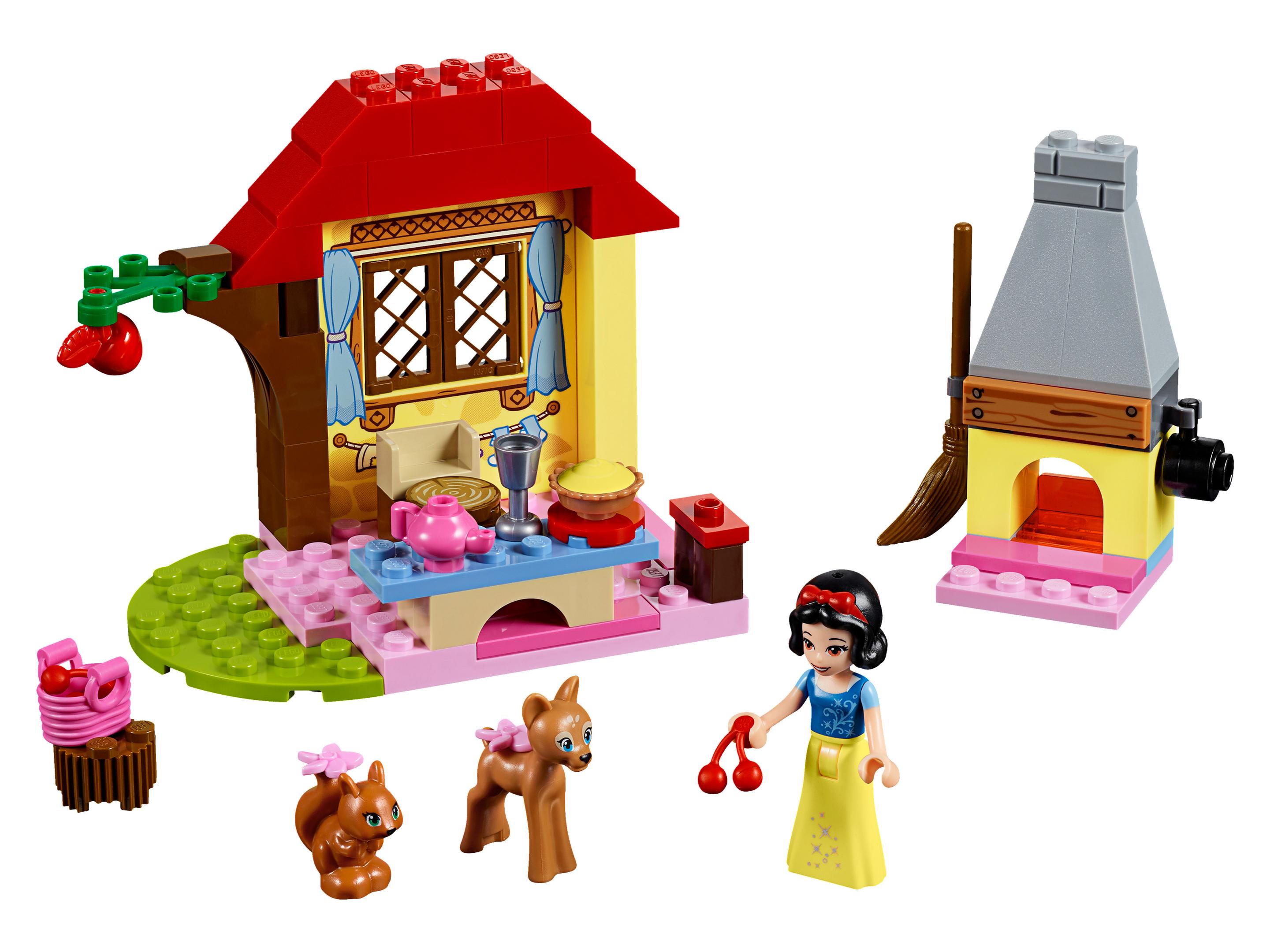 Lego Snow White's Forest Cottage