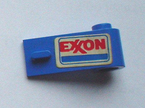 Lego Door 1 x 3 x 1 Right with Exxon logo Pattern (Sticker) - Set 6679-2