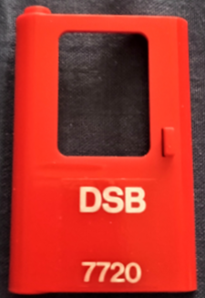 Lego Door 1 x 4 x 5 Train Left, Thin Support at Bottom with White 'DSB 7720' Pattern (Sticker) - Set 7720