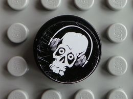 Lego Tile, Round 2 x 2 with Skull with Headphones Pattern (Sticker) - Set 8682