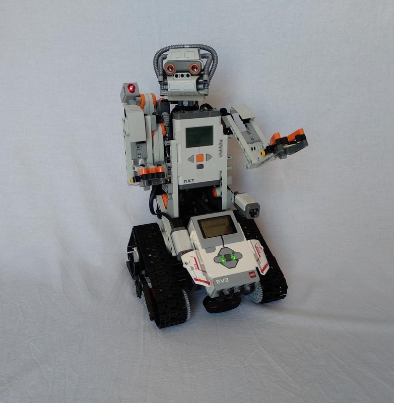 Lego Eve original