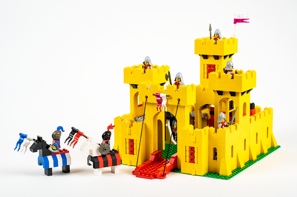 Lego Classic Yellow Castle - Enhanced Edition