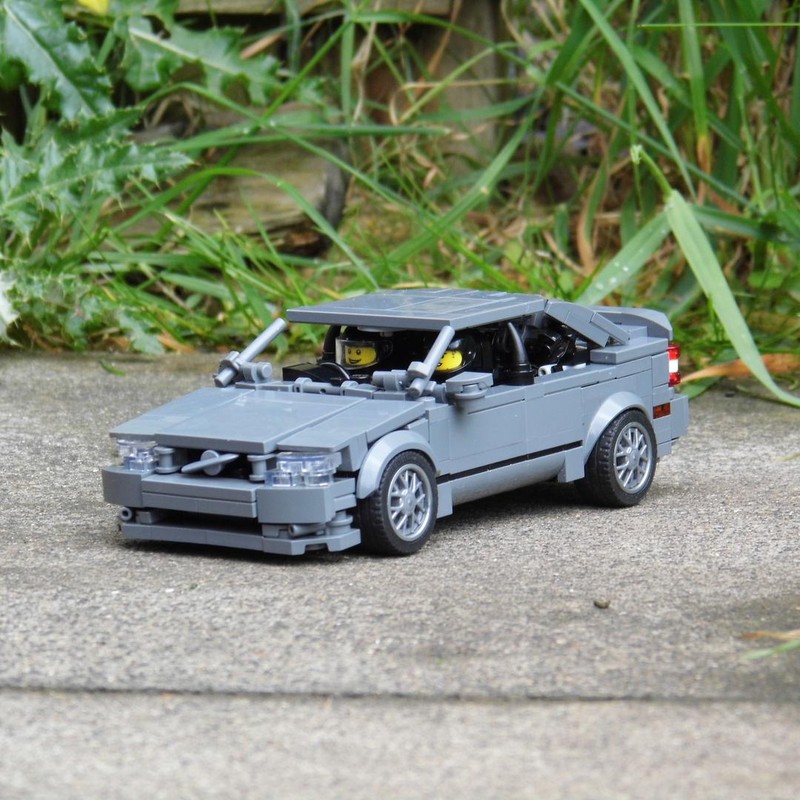 Lego Volvo S40 (2003)