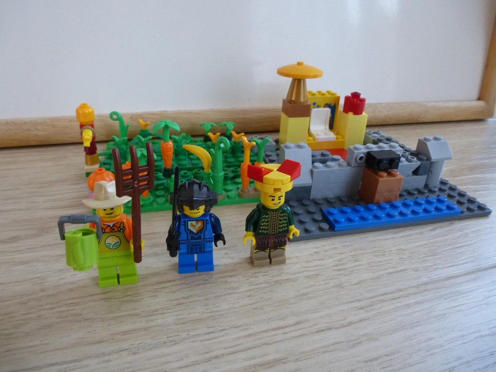 Lego Mini castle and garden