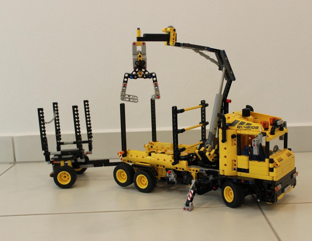 Lego Log truck (42108 alternative model)