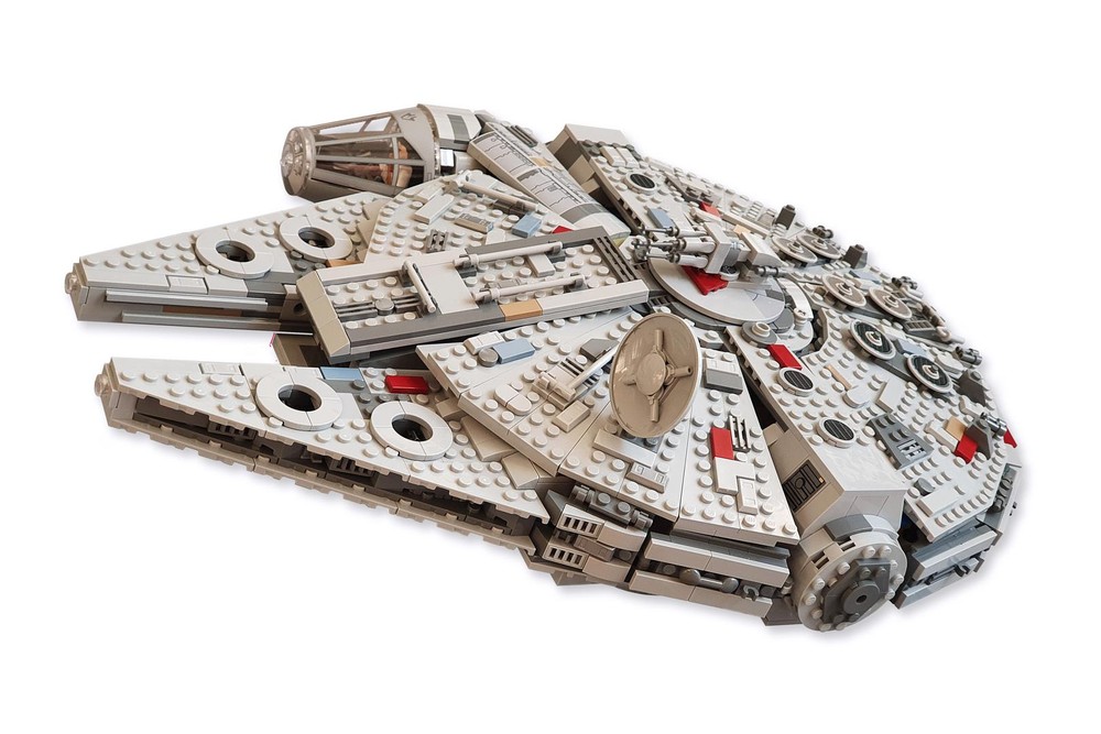Lego Millennium Falcon 75257 modification with interior
