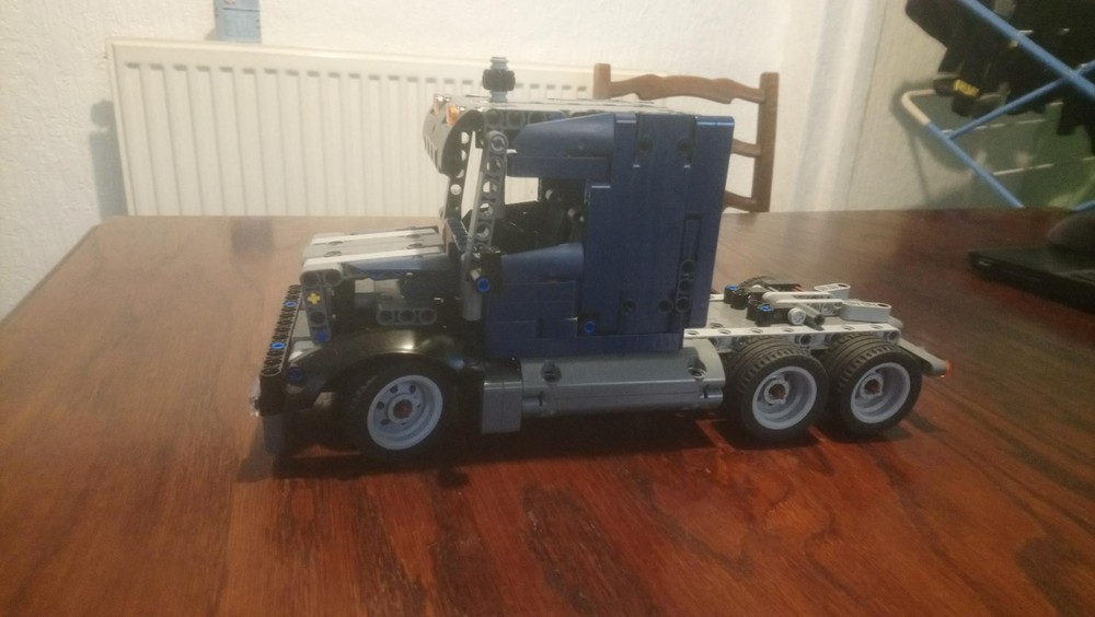 Lego Andrews truck